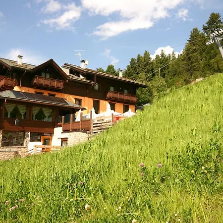 Chalet Dei Rododendri Chalet *