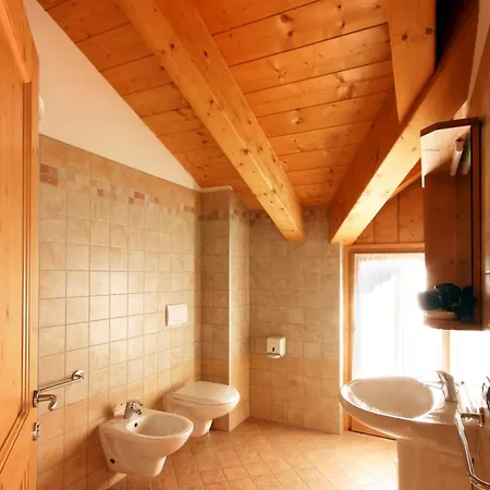 Chalet Dei Rododendri Valdisotto