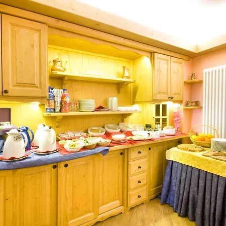 Chalet Dei Rododendri